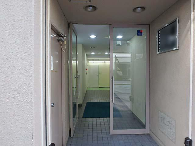 日原ビルエントランス②