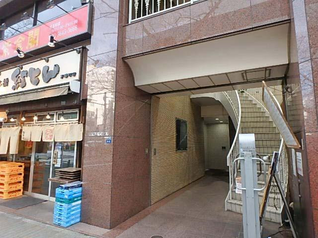 日宝茅場町ビルエントランス①