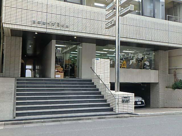 日本橋イヅミビルエントランス①