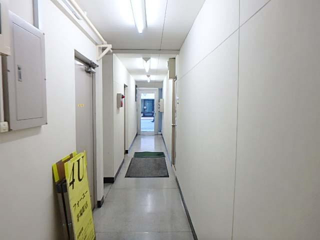ホール⑤
