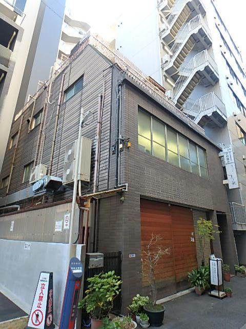 スズコービル外観①(メイン)