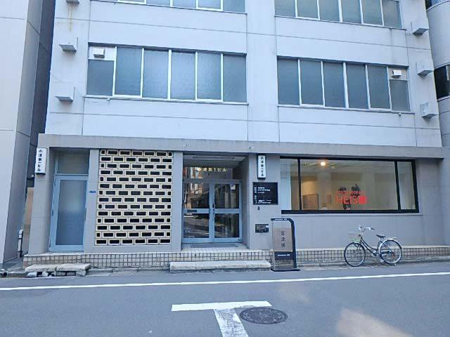 小浦第一ビルエントランス①