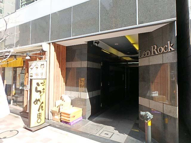 レオロックビルエントランス②
