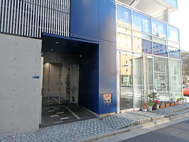 東石ビルエントランス①