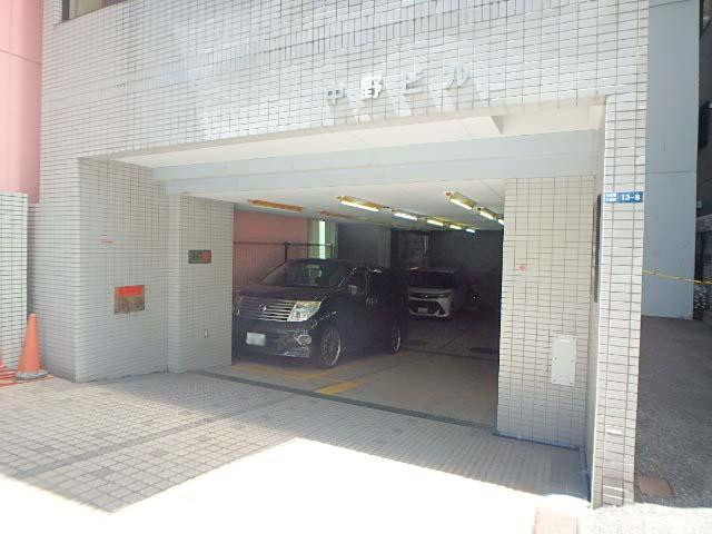 エントランス①