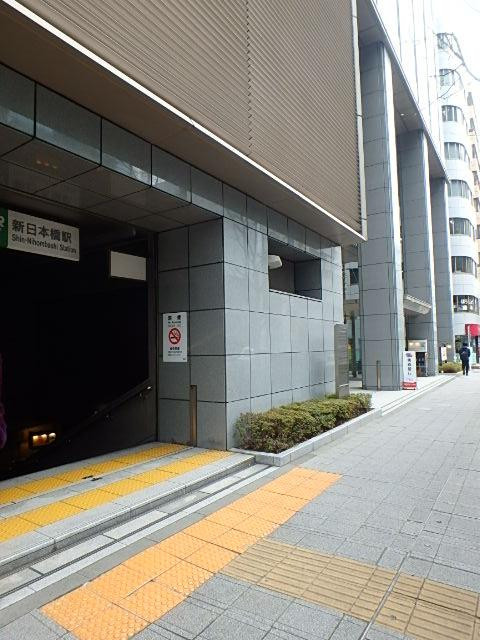 東短室町ビルエントランス③