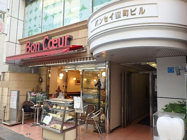 エントランス①