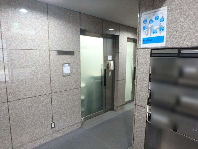 共同ビル（室町１丁目）ホール①