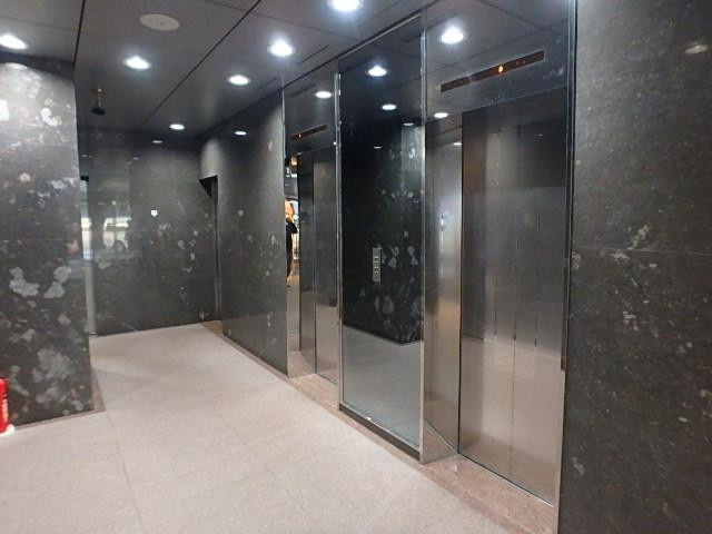 楠和日本橋ビルホール②