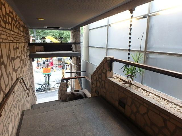 海老屋ビルホール③
