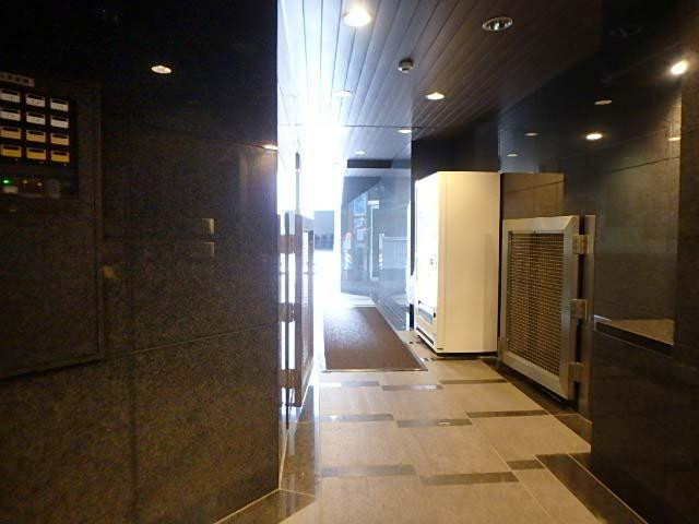 ホール③