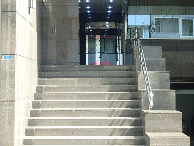日本橋山大ビルエントランス②