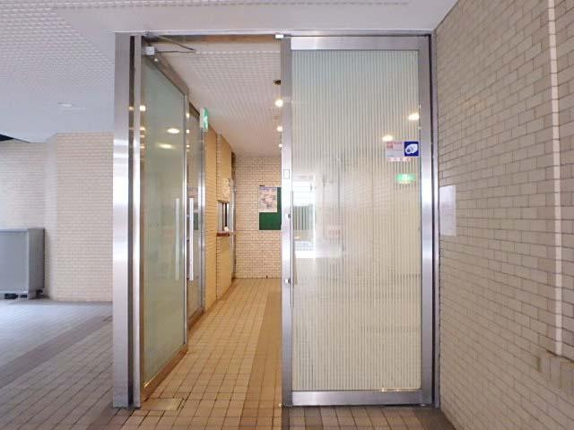 エントランス②