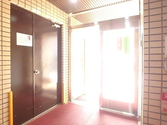 ホール②