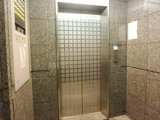 朝日ビルホール②