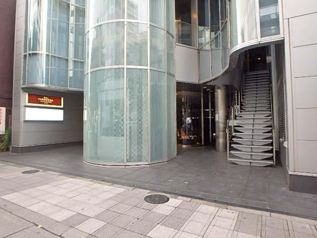 エントランス①