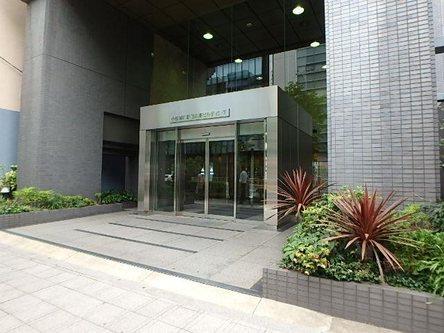 小伝馬町新日本橋ビルディングエントランス①