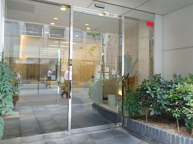 第９堀ビルエントランス②