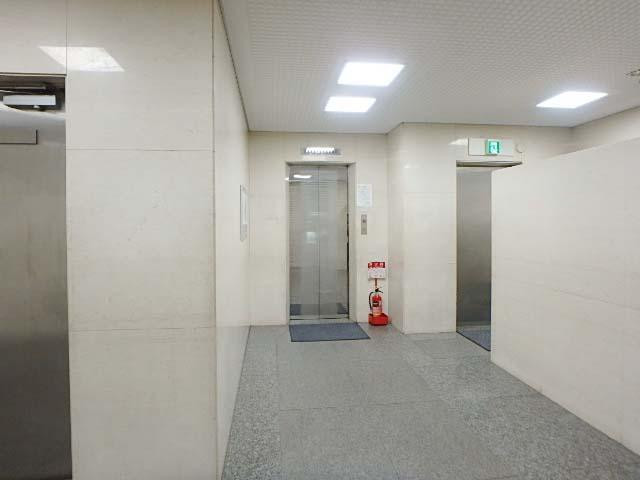 茅場町Ｋ－１ビルホール②