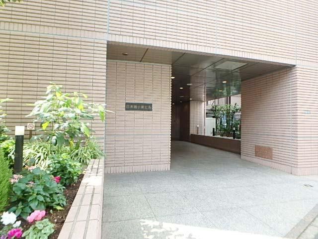 日本橋小網ビルエントランス①