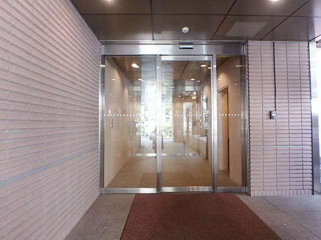 日本橋小網ビルエントランス②