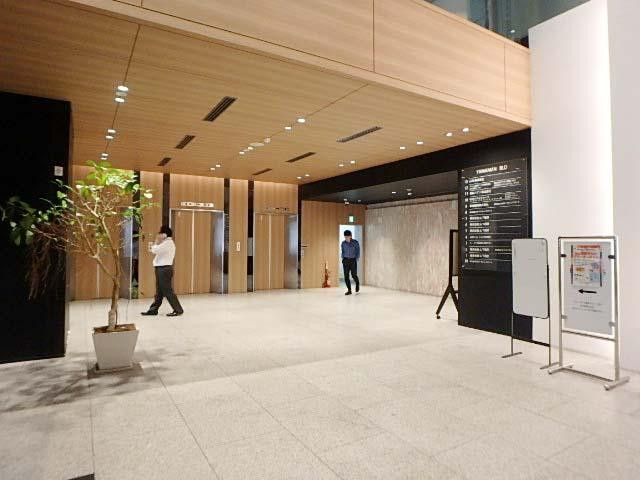 山万ビルホール①