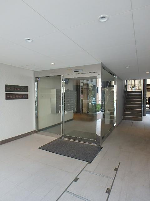 安田小網町ビルエントランス②
