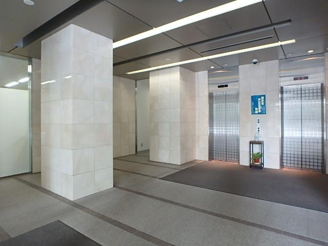 ホール①