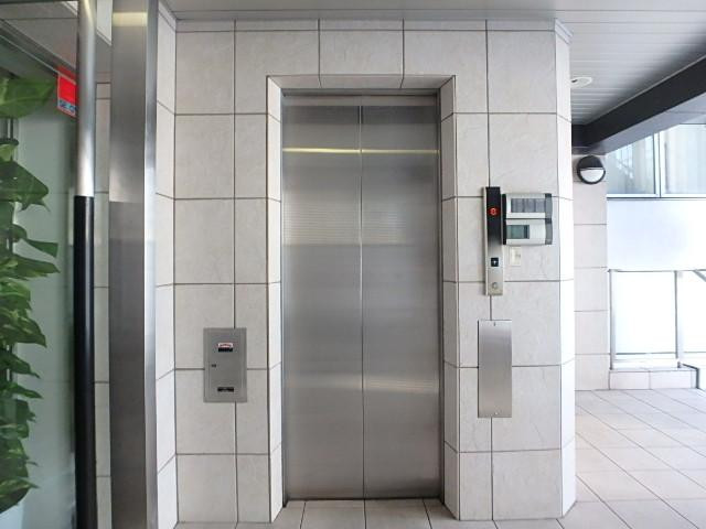 ＪＳＱＵＡＲＥ日本橋ホール①