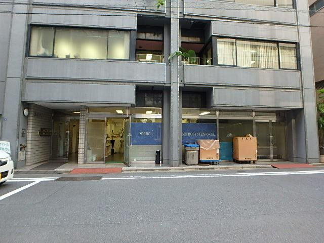 藤野ビルエントランス①