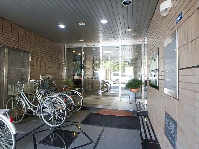 人形町ＷＩＮＧビルエントランス①