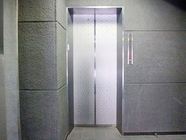 伊勢兼ビルホール③