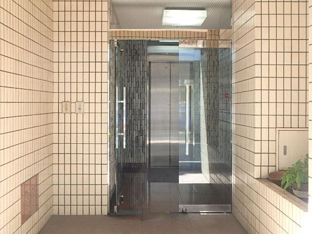 エントランス②