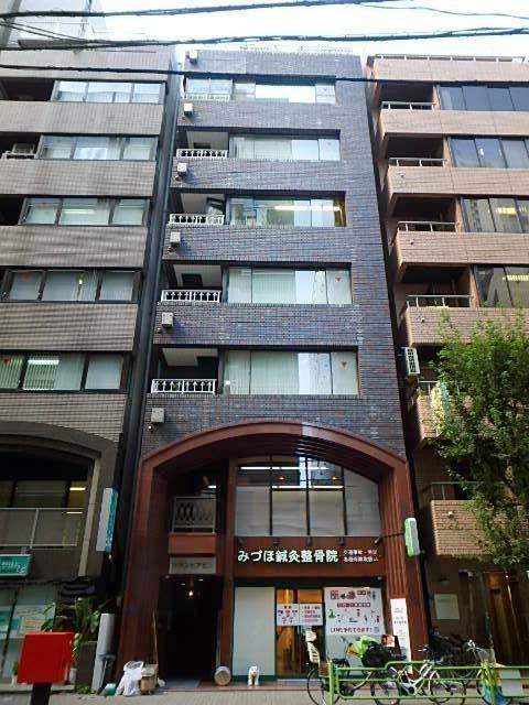 グランピアビル外観①(メイン)