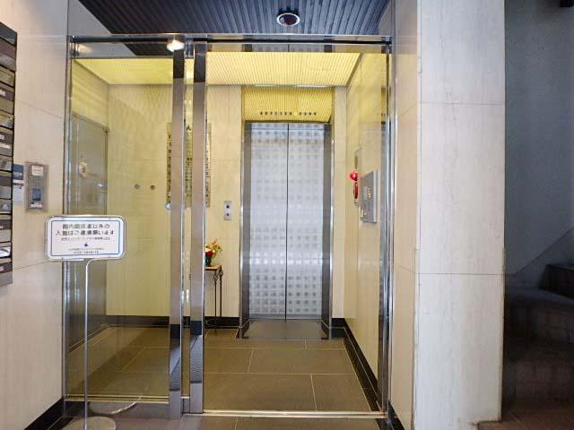 フローラビルホール①