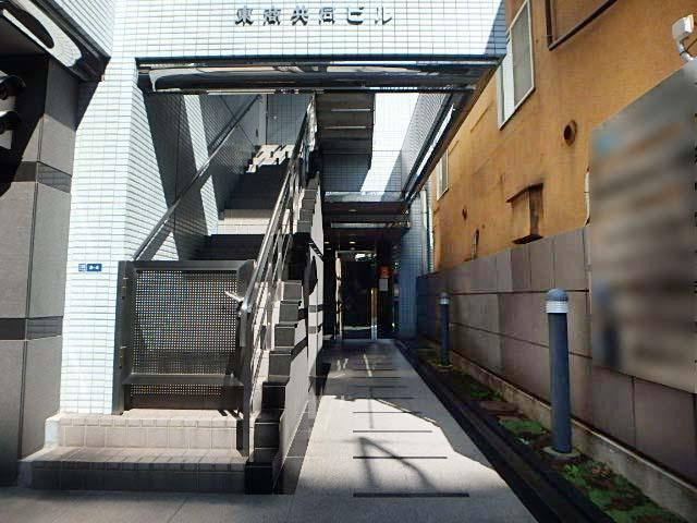 東商共同ビルエントランス②