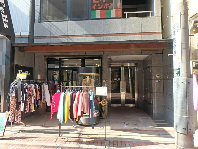 日本橋一平堂ビルエントランス①