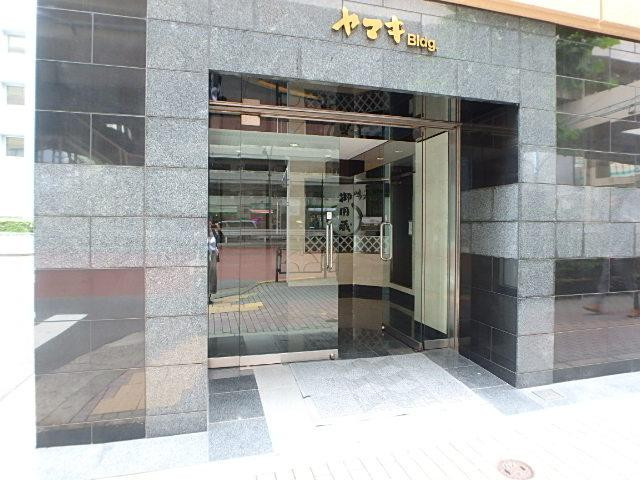 ヤマキビルエントランス②