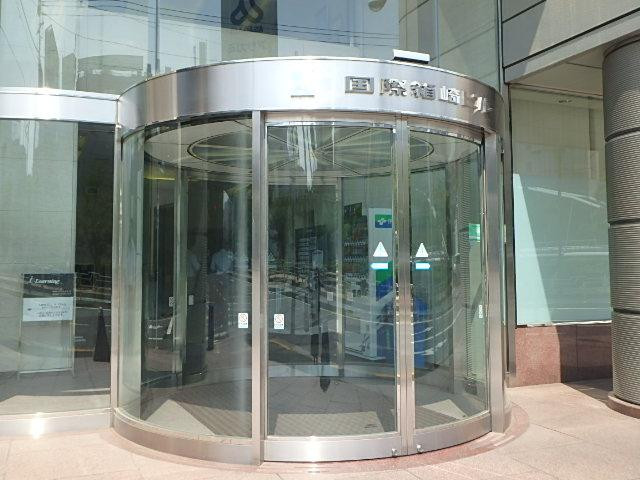 国際箱崎ビルエントランス②