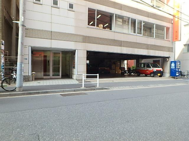 カントー第２別館エントランス①