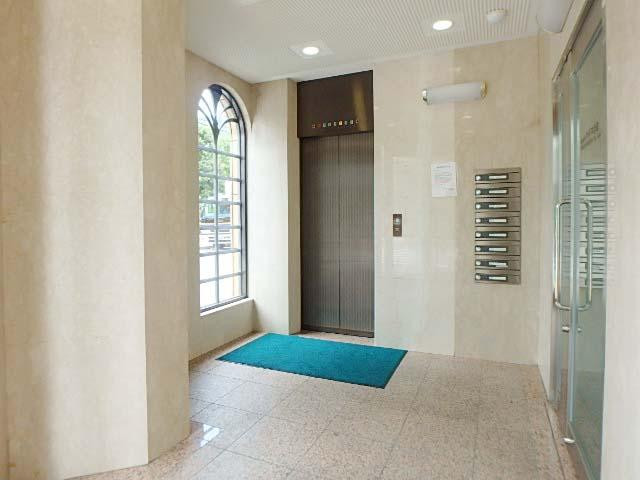 箱崎ＮＳＯビルホール①