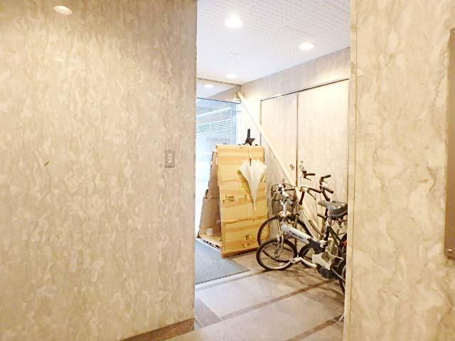 箱崎ＫＲビルホール③