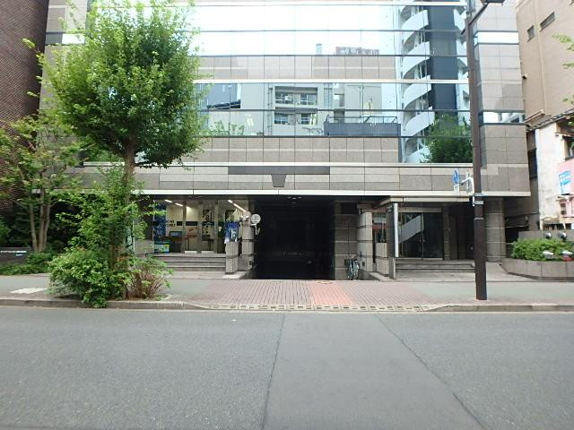 エントランス①