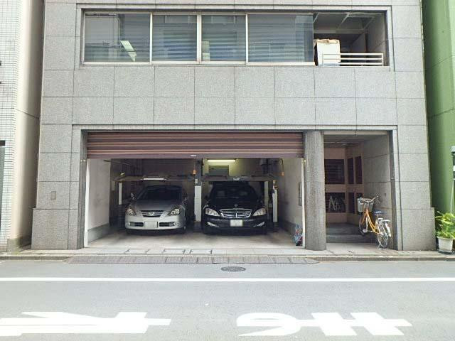 エントランス①