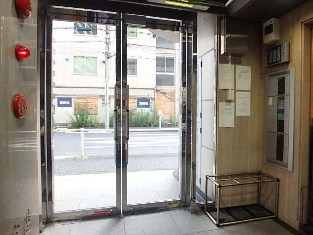 ホール②