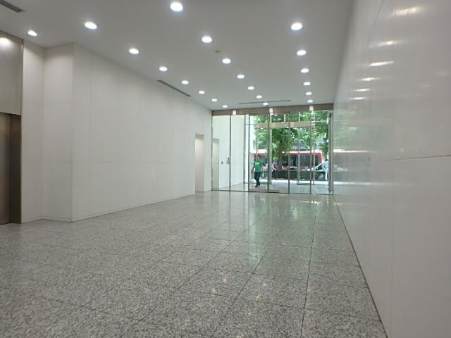 ホール③