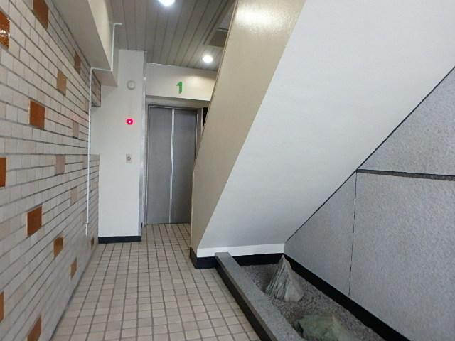 ふじビルホール①