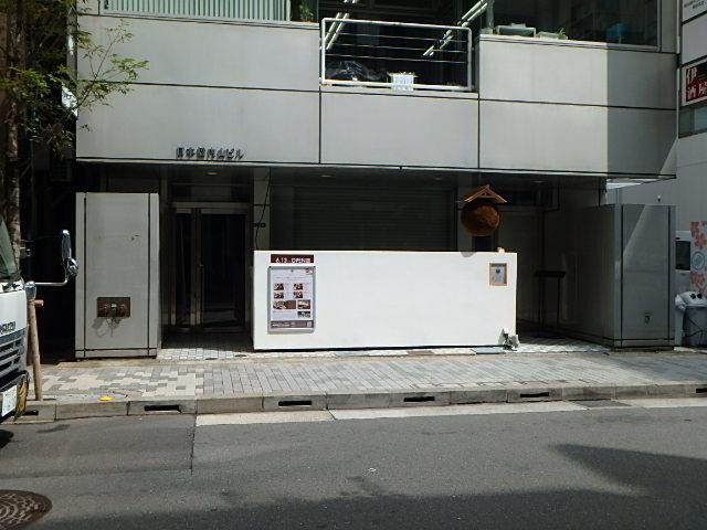 エントランス①