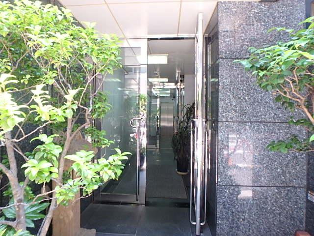 エントランス②
