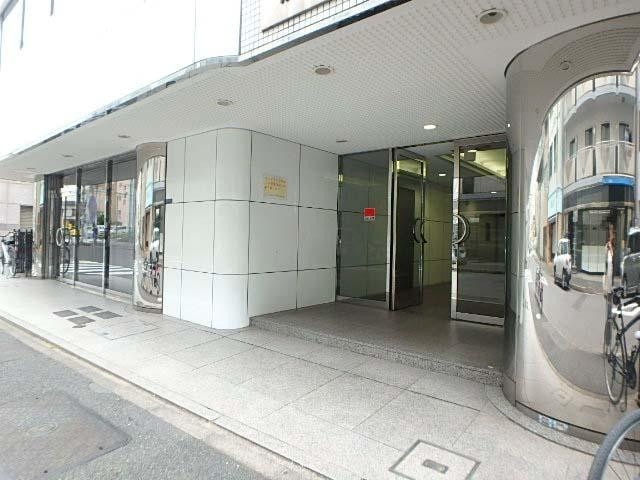ルート蛎殻町第２ビルエントランス①